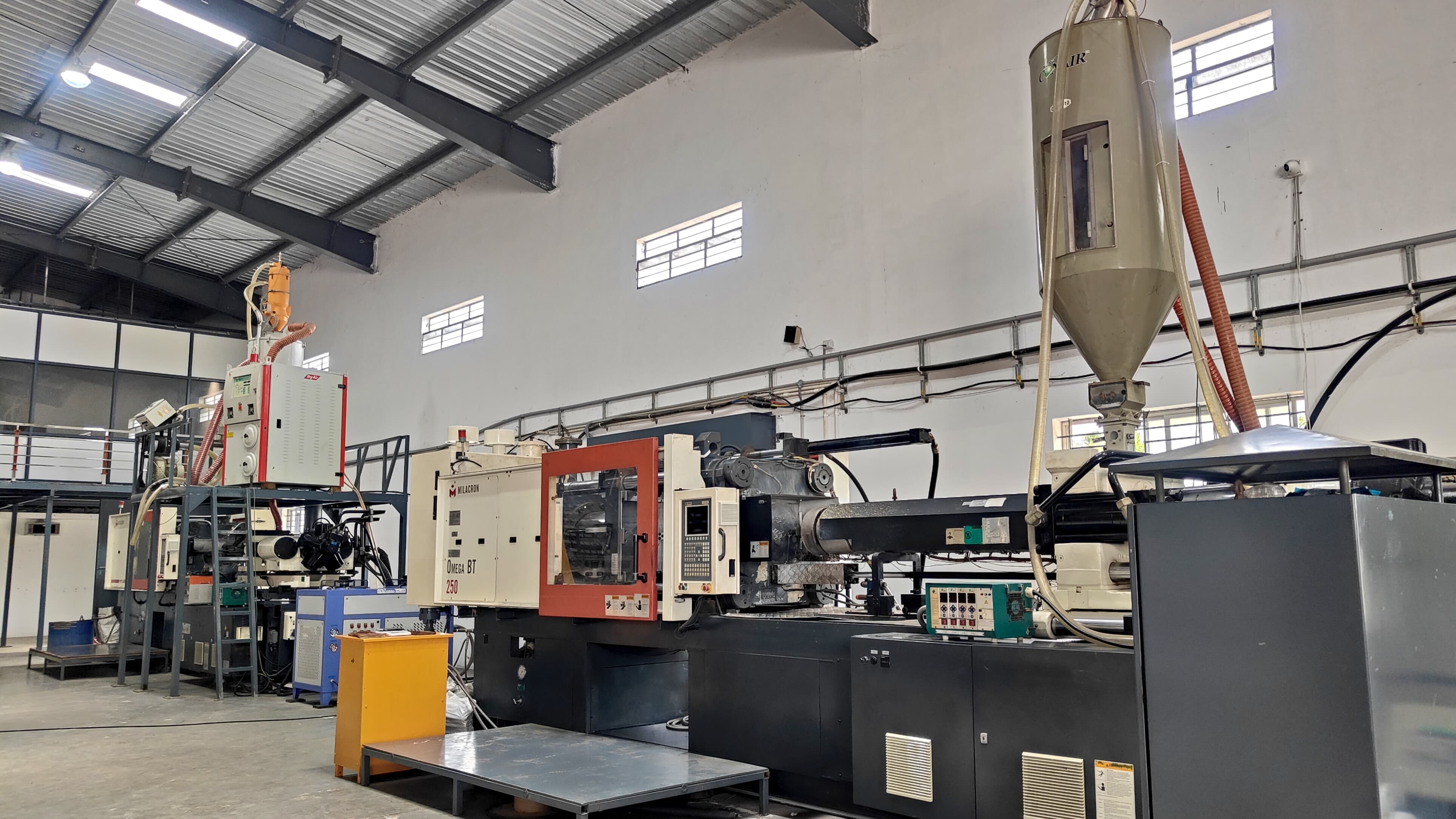 PET jar preform equipment – 20 litre can production